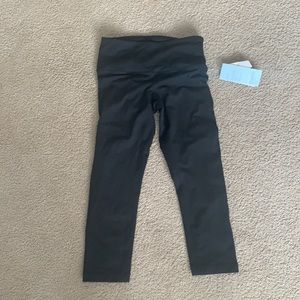 Brand new zella crops